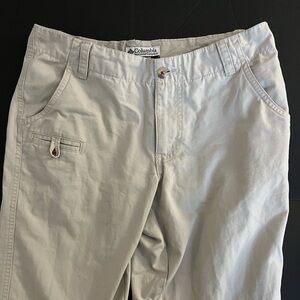 Columbia Sportswear Women's Khaki Pants